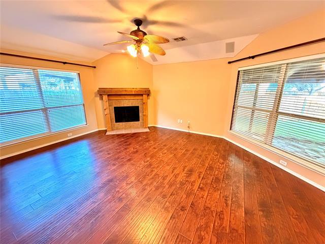 Building Photo - 1413 Lacewing Dr