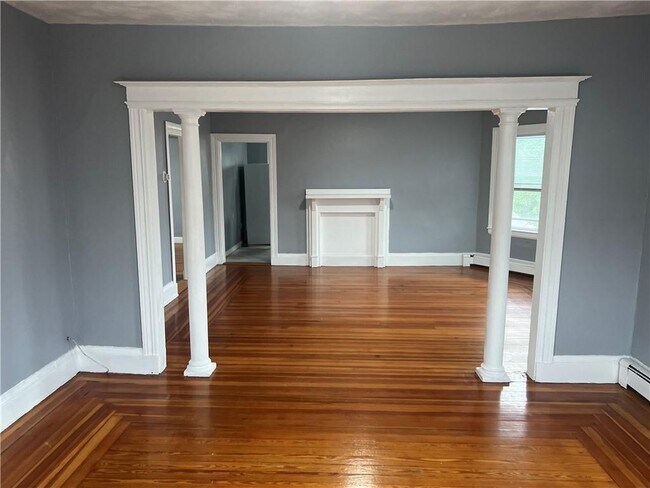 Foto del edificio - 9 Sprague Ave