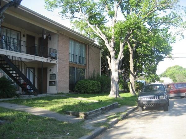 Foto principal - 6215 Fondren Rd