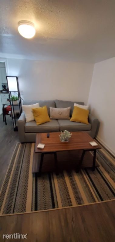 Foto del edificio - 1150 SW 24th Ave