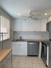 Building Photo - 301 Brittany Ave