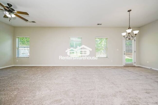Building Photo - Beautiful 4/3 McDonough Home!