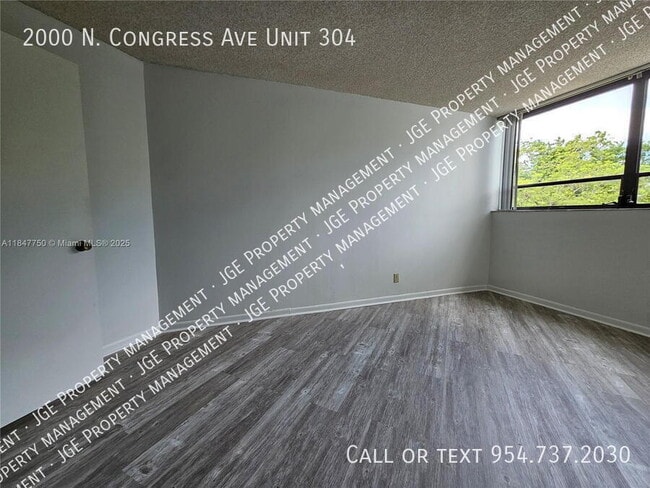 Foto del edificio - 2000 N Congress Ave