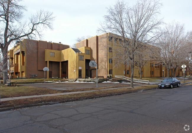 Foto del edificio - Malcolm Shabazz Apartments