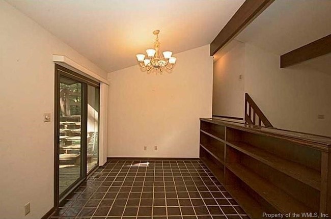 Building Photo - 304 Hempstead Rd