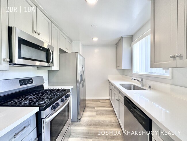 Foto del edificio - 752 Hayworth Ave