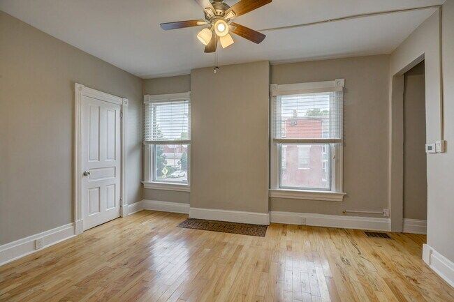 Foto del edificio - 1438 Pullan Ave