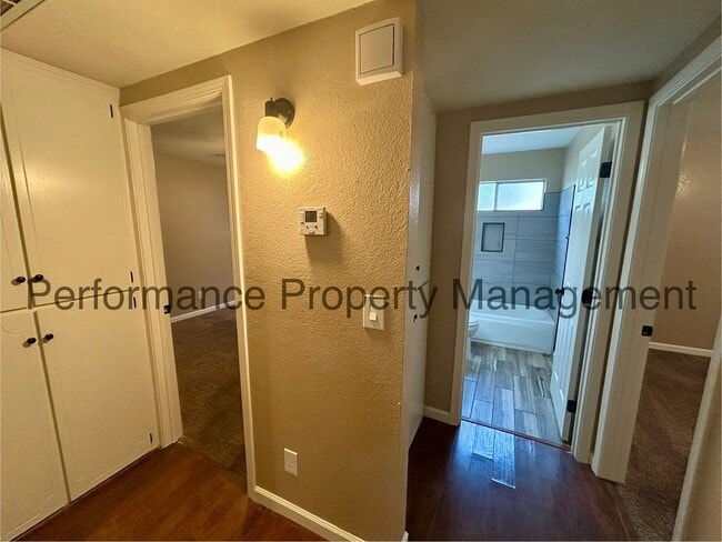 Building Photo - 8615 Newgate Ct