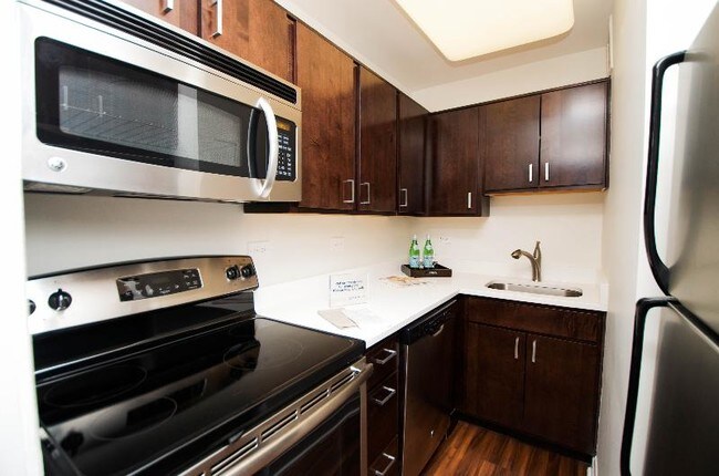 Foto del edificio - 200 E Chestnut St