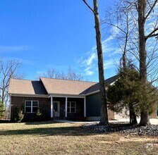 Building Photo - 1210 Stonewyck Dr