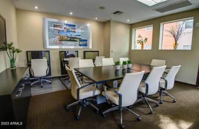 Foto del edificio - 28575 N Black Cyn Hwy