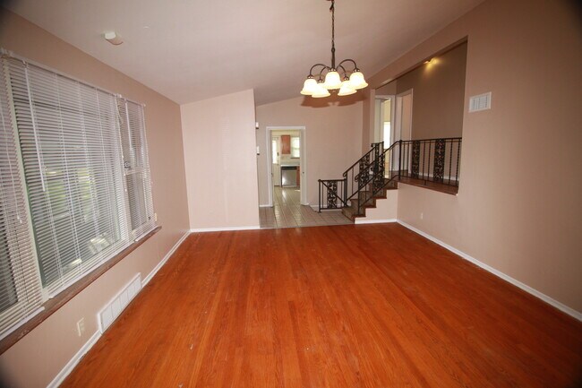 Building Photo - 6235 Rocket Dr