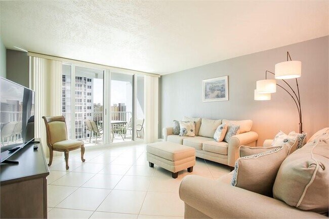 Foto del edificio - 1360 S Ocean Blvd