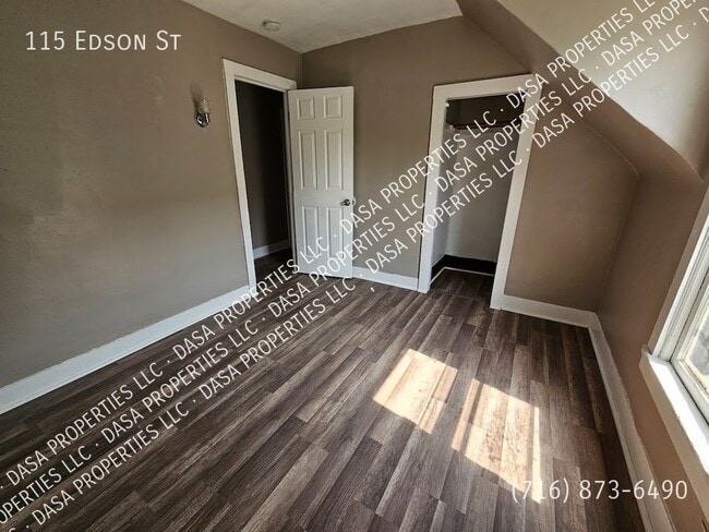 Building Photo - 115 Edson House - 4 Bed / 2 Bath