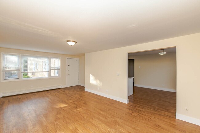 Building Photo - 3025 N Harlem Ave