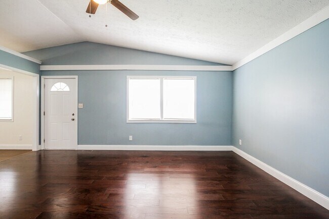 Building Photo - 5207 Antigua Trail