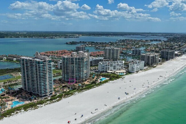 Foto del edificio - 1560 Gulf Blvd
