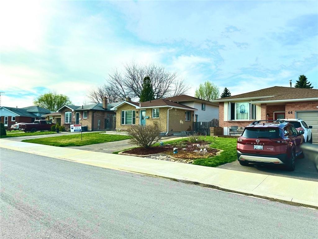 48 Larchwood Cir, Welland, ON L3C 6T2 House for Rent in Welland, ON