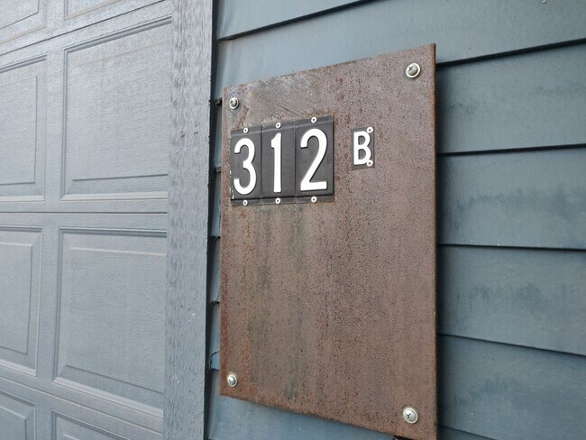 Foto del edificio - 312 NE 4th St