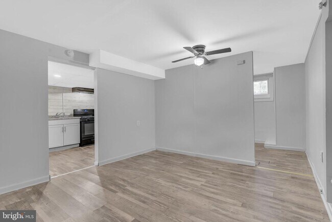 Foto del edificio - 21705 Great Mills Ln