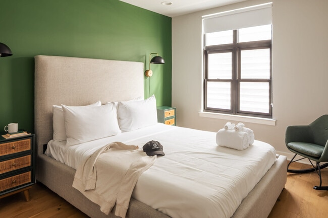 Building Photo - 222-24 Vine St