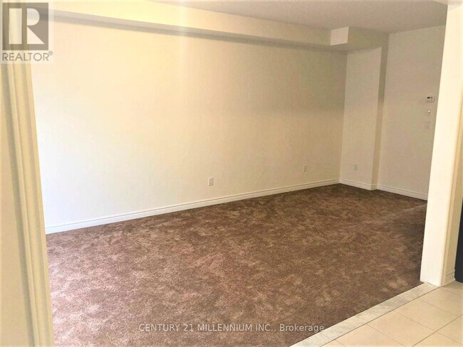 Photo du bâtiment - 72 Palace St