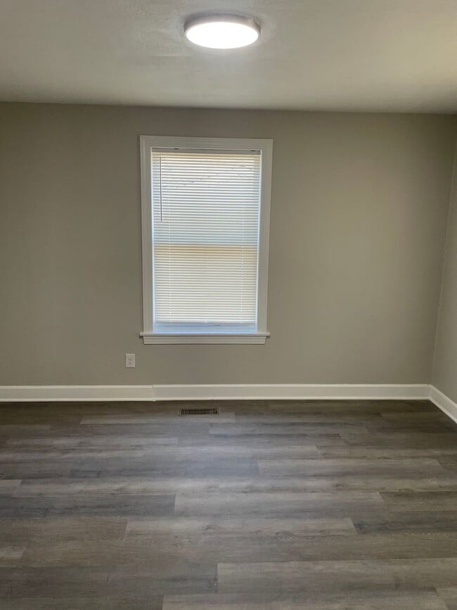 Foto del edificio - 1112 Cayuga St