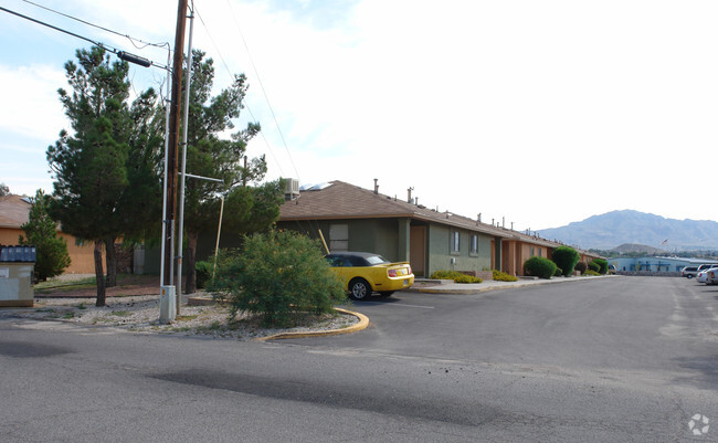 Building Photo - Pine Valley Estates Apartments