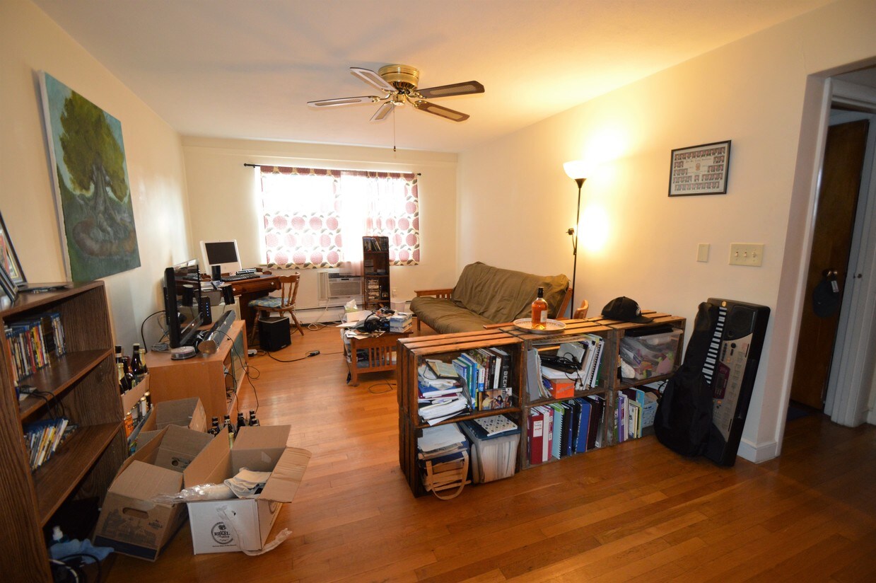 Foto principal - 8 Commonwealth Avenue