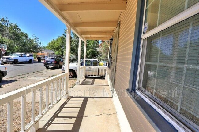 Photo - 3331 41st St House