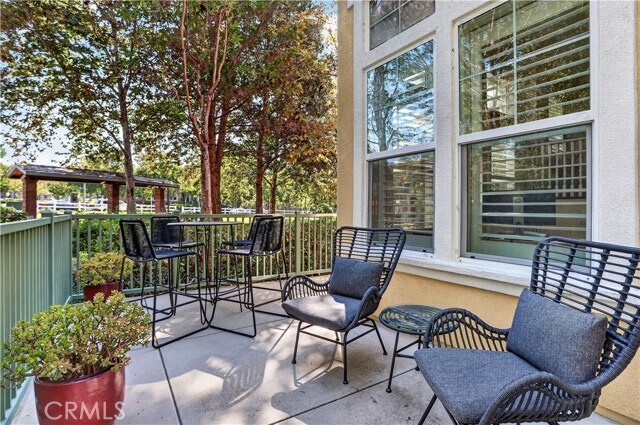 Foto del edificio - 53 Sheridan Ln