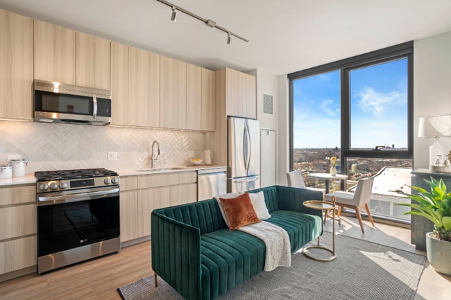 Photo - 1937 W Congress Pkwy Apartment