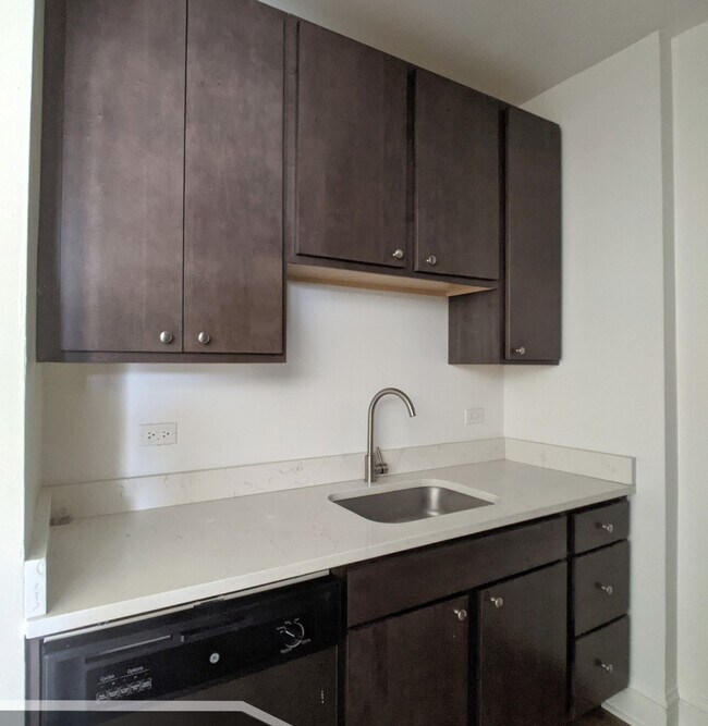 Foto del edificio - 2936 W Palmer St