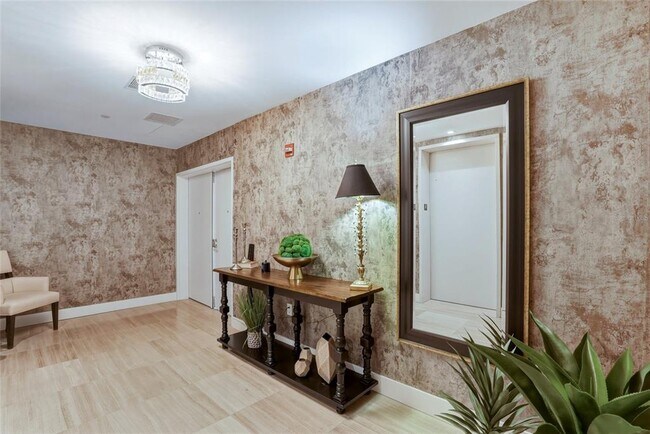 Foto del edificio - 3101 Bayshore Blvd
