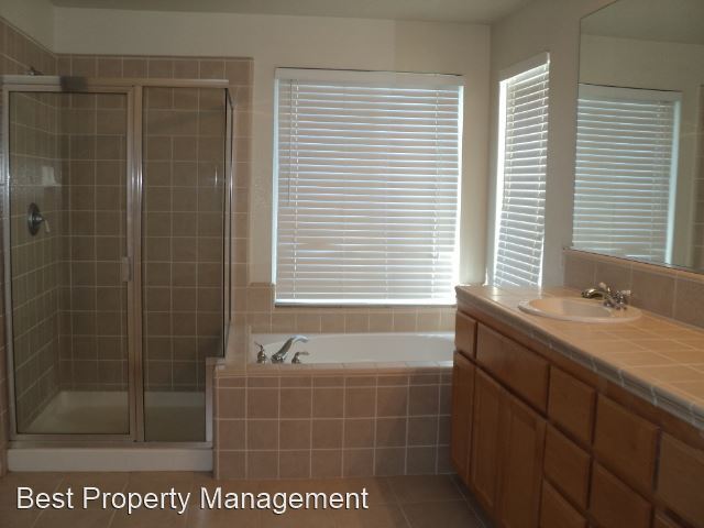 Building Photo - 5 br, 4 bath House - 2488 Berkshire Lane