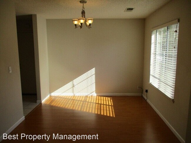 Building Photo - 4 br, 2.5 bath House - 357 Stonebridge Dr.