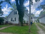 Primary Photo - 630 Woodford Ave