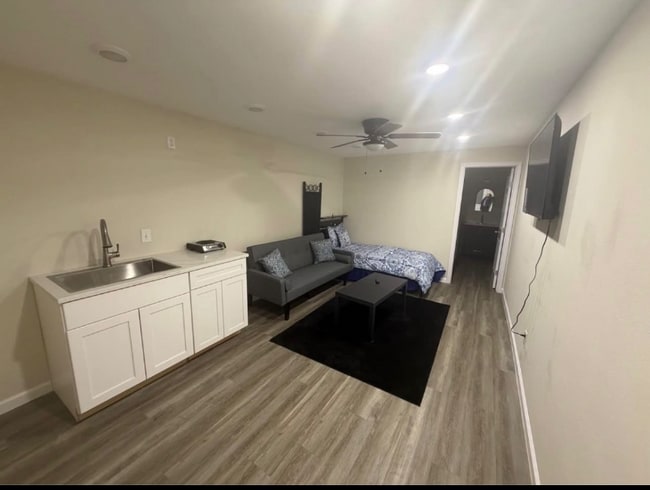 Foto del edificio - 4728 Crenshaw Ave