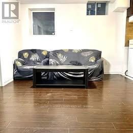 Building Photo - 40 Palm Tree Rd