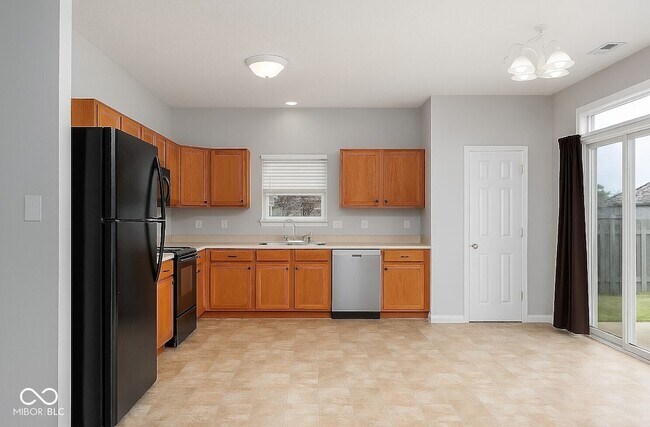 Foto del edificio - 4570 Matthew St