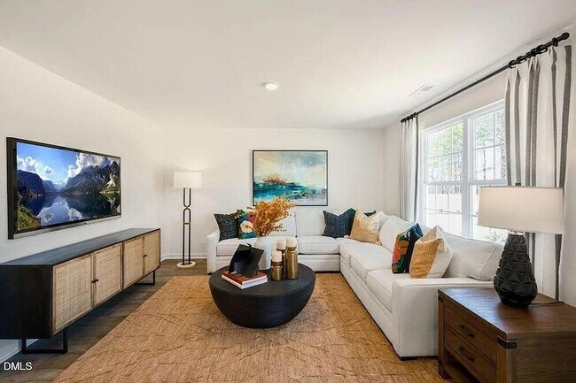 Foto del edificio - 287 Palm Dr