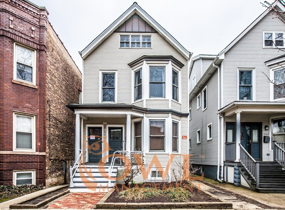 Primary Photo - 3707 N Bosworth Ave