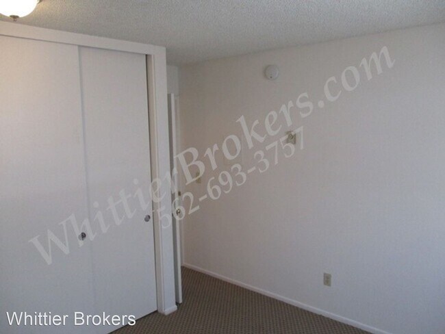 Building Photo - 13705 Franklin St
