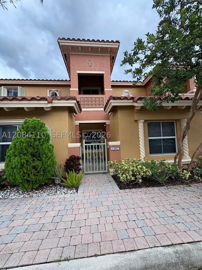 Building Photo - 1037 SW 143rd Ave