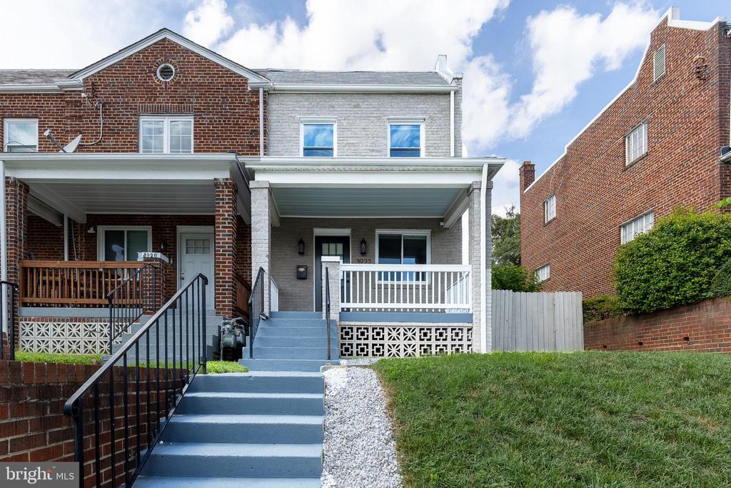 Foto principal - 3922 East Capitol St NE