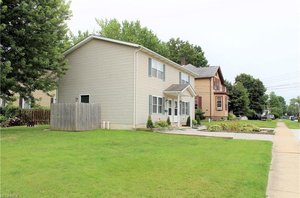 Primary Photo - 417 West St