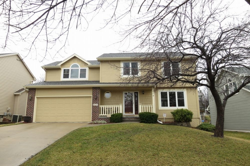 Primary Photo - 4923 Waterford Dr