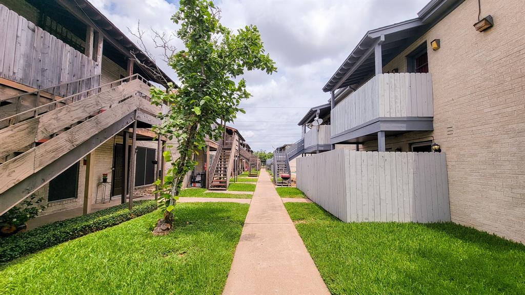 Foto principal - 4500 Sherwood Ln