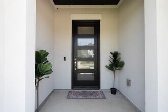 Building Photo - 27427 Gardinia Ridge Dr