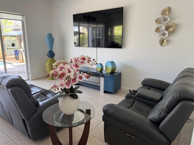 Foto del edificio - 17373 SW 47th Ct